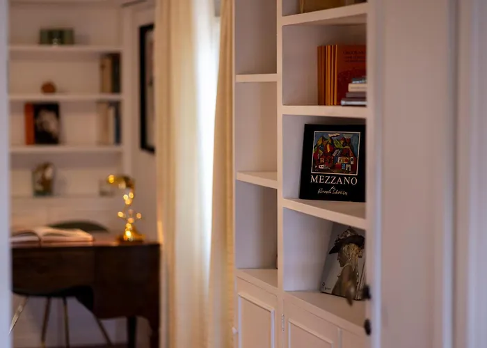 Parlamento Luxury Apartment
